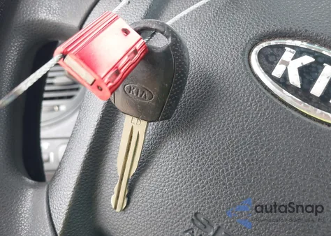 2007 Kia Sportage Lx from USA, damaged, VIN KNDJF724977442725